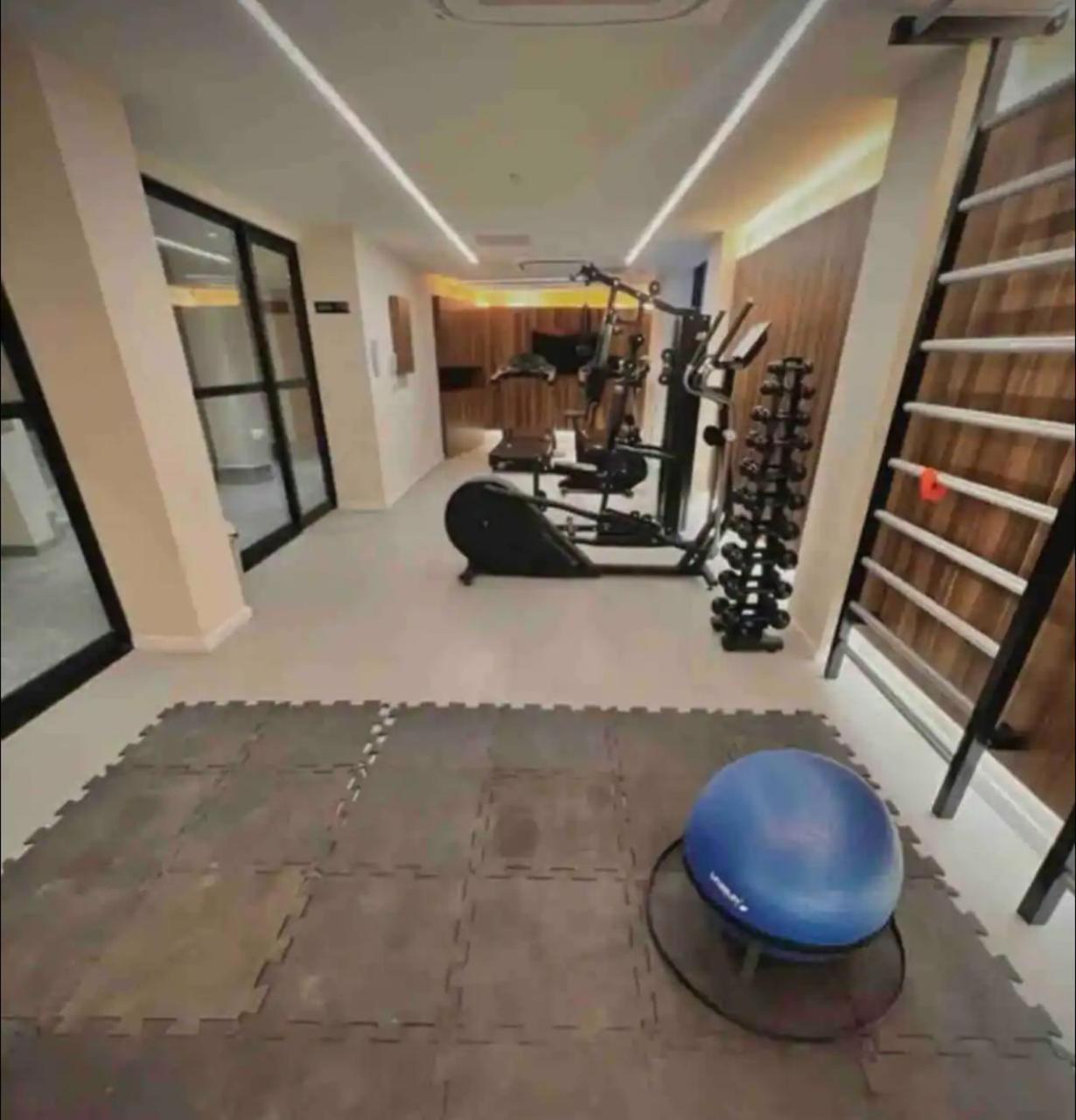 Lindo Entre A Estacao Carioca E Cinelandia. Apartemen *