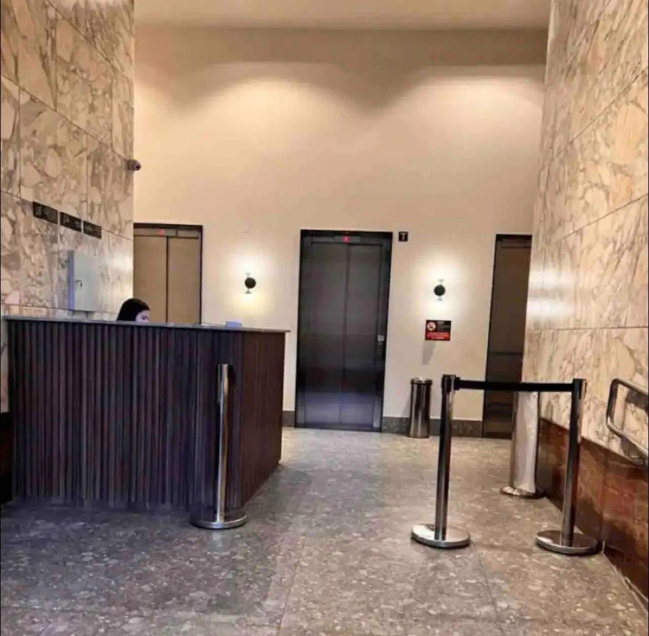 Apartemen Lindo Entre A Estacao Carioca E Cinelandia. *
